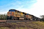 CSX 854 on C-733